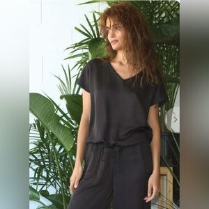 Melissa Nepton Women’s Size M Short Sleeve V Neck Haut Jofrey Black Blouse